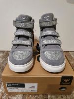 Neu OVP Hummel Stadil Glitter JR Alloy Gr.36 silber/grau Velours Schleswig-Holstein - Schwedeneck Vorschau