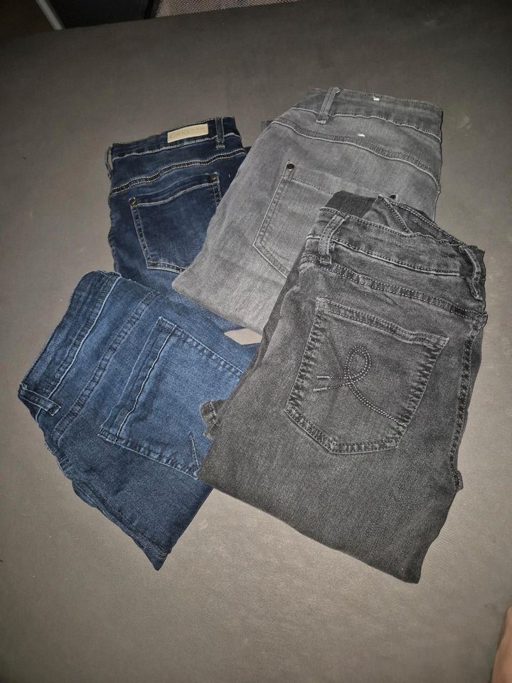 Jeans Hosen größe 38 in Parsau