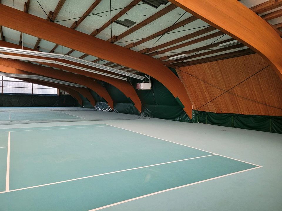 Eco-Kart / Tennishalle / Verkaufshalle / Gewerbehalle 2019m² in Oftersheim