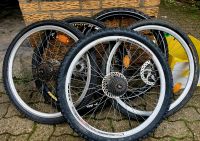 Fahrrad Reifen 26 zoll komplett Nordrhein-Westfalen - Moers Vorschau