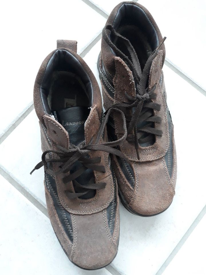 braune Schuhe von Landrover Größe 43 in Störnstein
