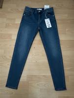 Bershka Push Up Jeans Skinny fit gr.38 NEU Bayern - Mühldorf a.Inn Vorschau
