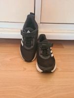 Adidas Kinder Sneaker mit Klettverschluss Gr. 32 in schwarz Niedersachsen - Wolfenbüttel Vorschau