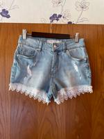 Damen Hot Pants Jeans Amisu Größe 34 Spitze Kurze Hose Shorts Niedersachsen - Bassum Vorschau