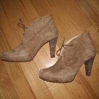 Schuhe Paul Green Größe 6,5 Beige Veloursleder Bayern - Großweil Vorschau