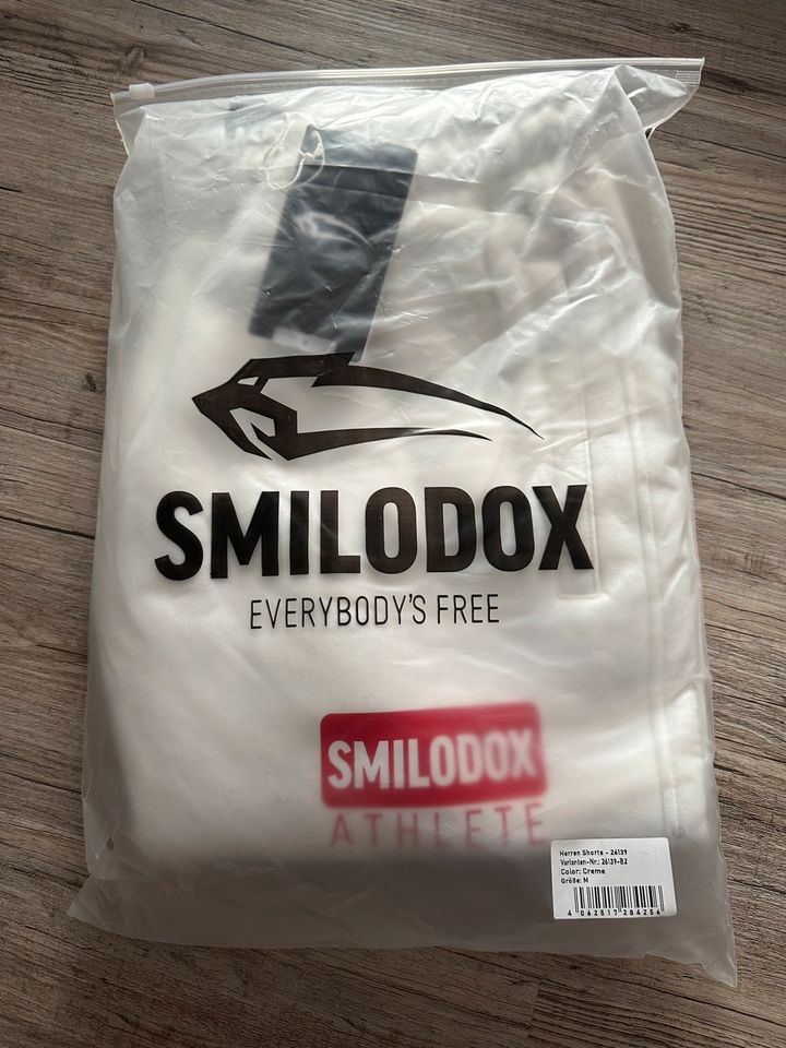 Smilodox Athlete Shorts - Creme - Größe:M in Duisburg