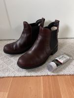 UGG Chelsea Boots Bordeaux dunkelrot 38 Stiefeletten Hessen - Hadamar Vorschau