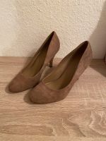 Pumps High Heels Schuhe 36 Nordrhein-Westfalen - Balve Vorschau