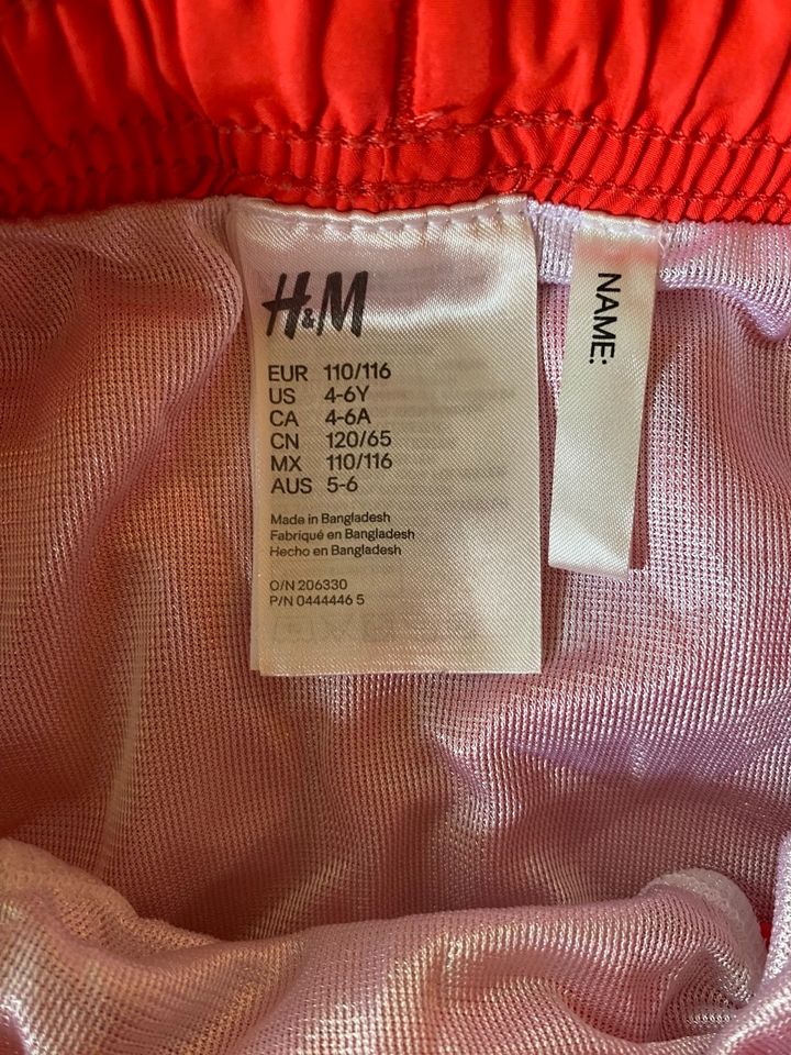 H&M 110 116 Badeshorts leuchtend rot Jungs Badehose in Hannover