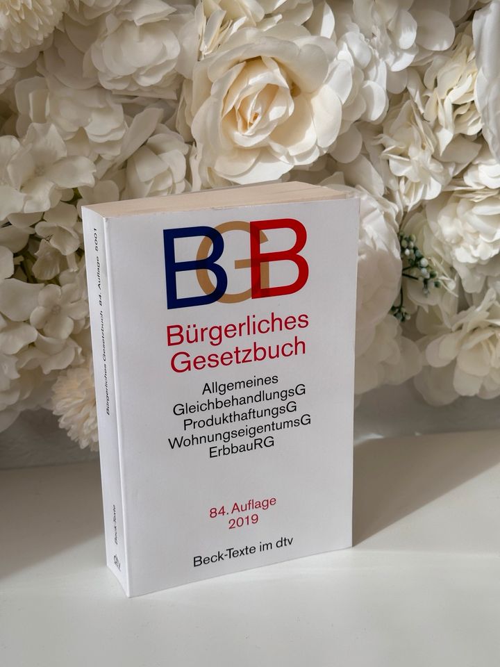 BGB Bürgerliches Gesetzbuch - 84. Auflage in Frankfurt am Main