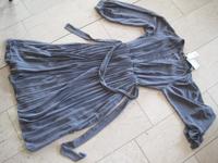 NEU H&M Kleid XS 34 36 grau Plissee Polyester Knöpfe Langarm Hessen - Hüttenberg Vorschau