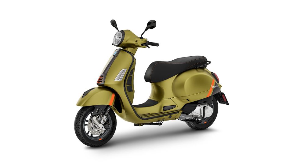 Vespa GTS 125 300 Super Sport 2024 in Bad Harzburg