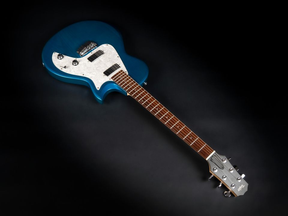 2009 Taylor USA SB1-X Classic Custom SolidBody Trans Blue in Niebüll