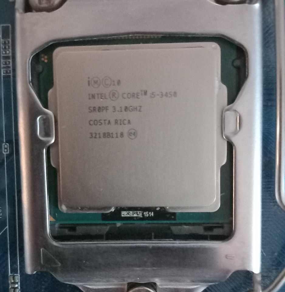 Intel Core i5 3450 + GIGABYTE GV-H77-D3H REV 1.0 in Wustermark