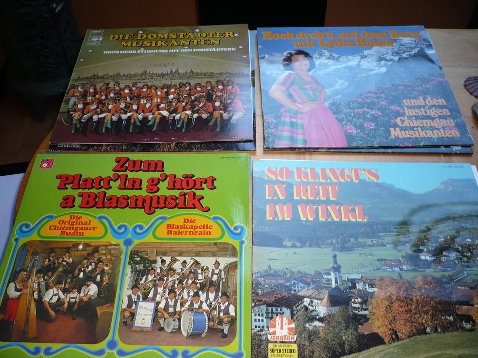 48 Schallplatten Volksmusik Langspielplatten in Bergisch Gladbach