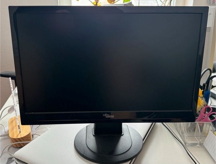 PC Monitor TFT amilo ll 3190t Fujitsu 19 Zoll in Halle