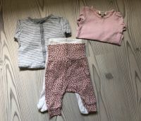 H&m Bekleidungsset Hose Body Gr 50 56 Herzen Weiß Grau Rosa Niedersachsen - Sassenburg Vorschau