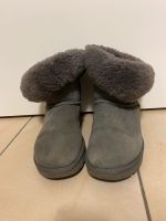 UGG Boots Baily Button II Chestnut 38 5,5 Berlin - Steglitz Vorschau