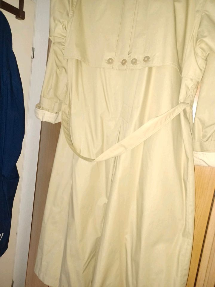 Damen Mantel Größe 42 -44 in Karlsruhe