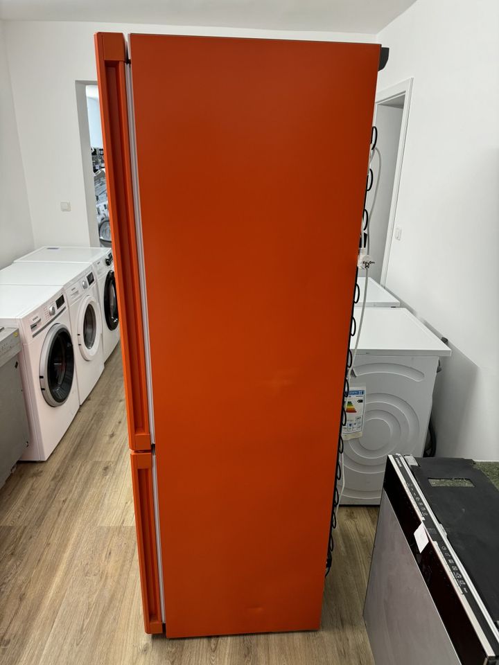 KÜHLSCHRANK LIEBHERR 186 CM A++ 12 MONATE GARANTIE/LIEF. in Hamburg