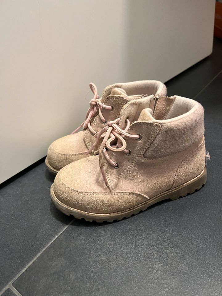 Ugg Kinder Stiefel in Regensburg