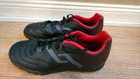 Fußballschuhe Kinder, Größe 37, NEU, Neupreis 35 Euro Nordrhein-Westfalen - Velbert Vorschau