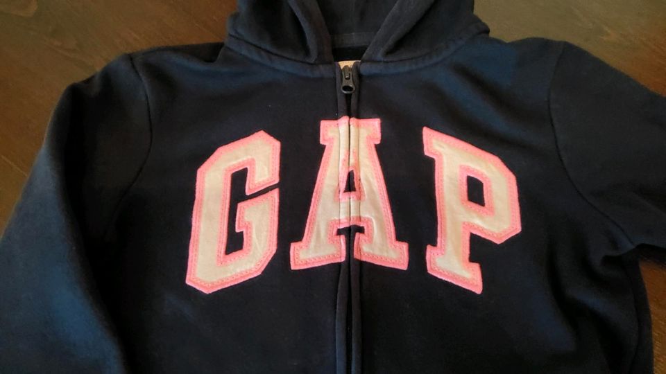 Sweatshirtjacke GAP in Freiberg am Neckar