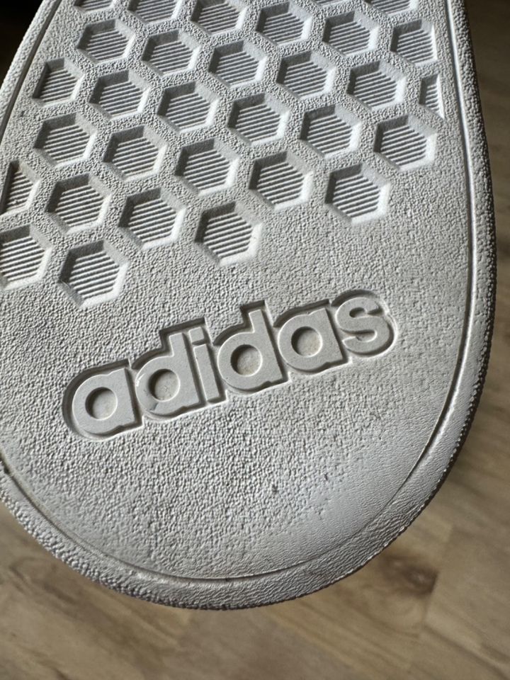 Adidas Grand Court TD Sneaker US 11 in Köln