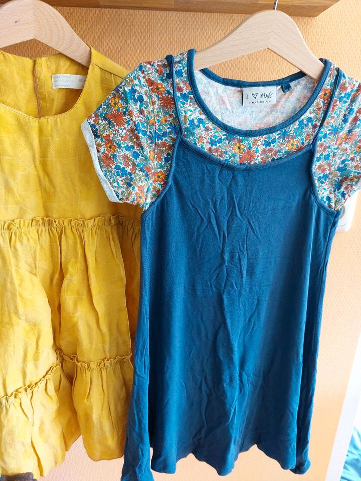 Paket 18 Teile Next Mini Boden Desigual Zara Sommer Frühling 5-6 in Mörfelden-Walldorf