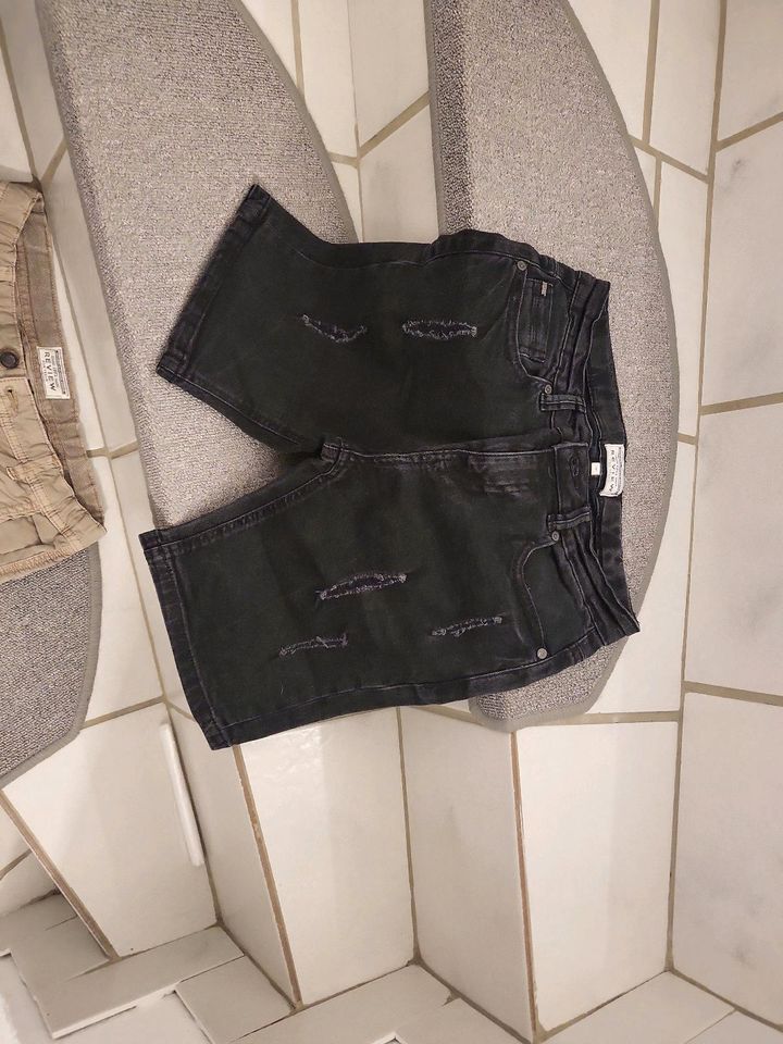 5 x Jeansshorts 146 152 in Neunkirchen