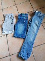 Hosen Jeans (Thermo) Shorts Paket 134-140 Set 12€ Nordrhein-Westfalen - Würselen Vorschau