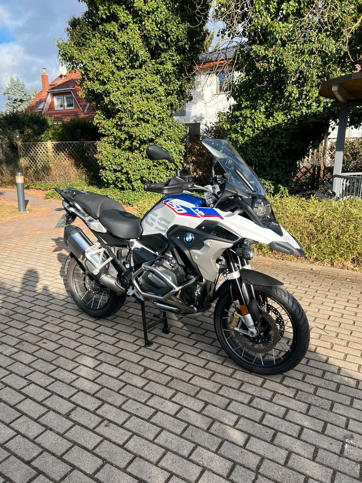 BMW GS 1250 HP mit Sportfahrwerk in Berlin