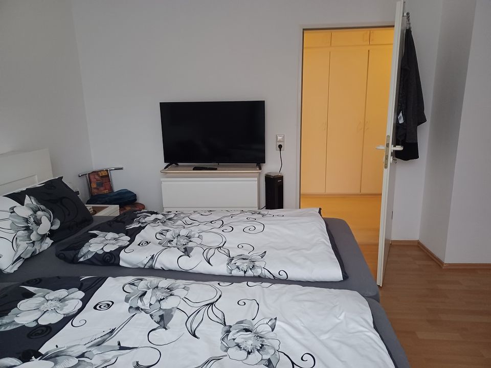 Schöne, ruhige 2 Zi. OG Wohnung in BI-Sennestadt in Bielefeld