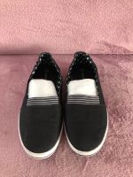 Deichmann Slipper 39 schwarz Rockabilly Baumwolle wie neu Essen - Steele Vorschau