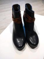 Stiefeletten Jana dunkelblau/braun Gr. 37 Thüringen - Mihla Vorschau