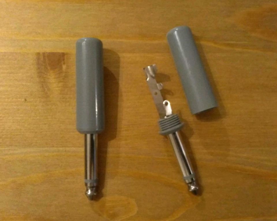 6,3 mm mono Klinken-Stecker grau, Kunststoffausführung Klinke in Ammerbuch