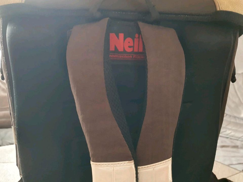 Büchertasche MC Neill mit Zubehör in Neustadt an der Aisch