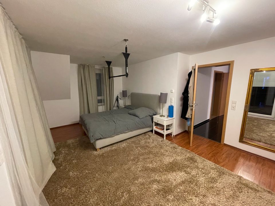 5-7 Zimmer Wohnung in Doppelhaushälfte mit Garten und Garage in Haiterbach
