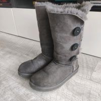 UGG Stiefel Damenschuhe 38 grau Hessen - Neu-Isenburg Vorschau