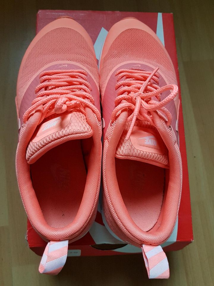 Nike Air Max Thea koralle atomic pink 38 in Baden-Württemberg - Offenburg |  eBay Kleinanzeigen ist jetzt Kleinanzeigen