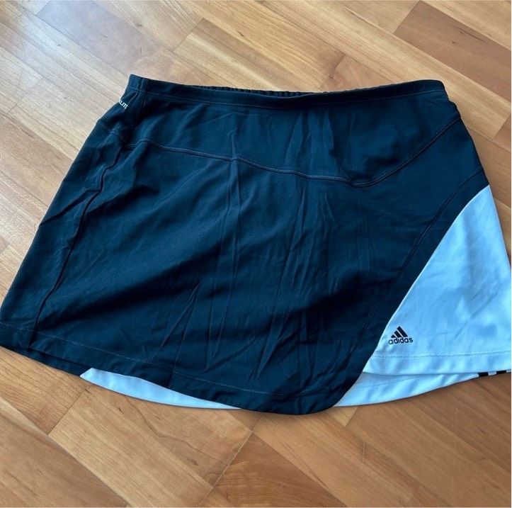 Adidas Sport Hose Skort Rock in 40 TOP in Eich