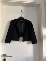 Jacke schwarz Kurzes Jäckchen edel Gr. M FISHBONE Brandenburg - Frauendorf Vorschau
