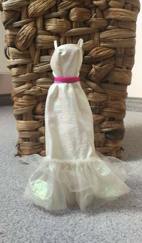 Vintage Kleid Barbie Crystal Marke Mattel 1983 in Rammingen