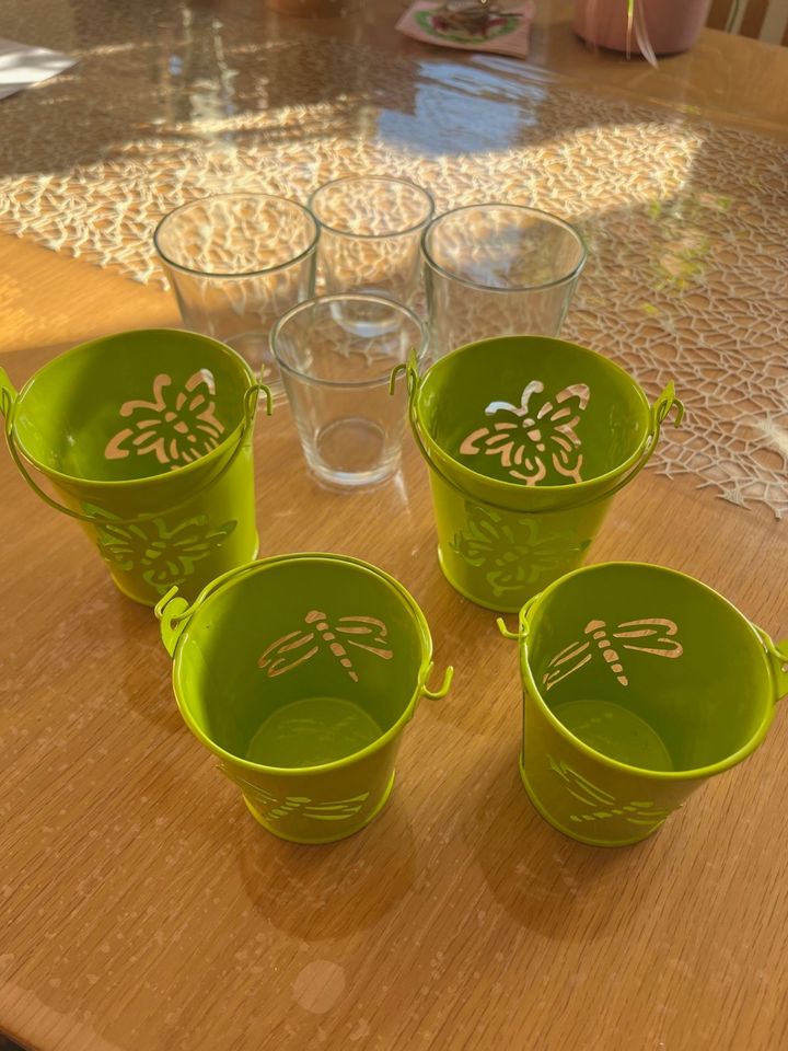 Windlichter Metall grün mit Glaseinsatz 4 Stück, mit Motiv in Hosenfeld