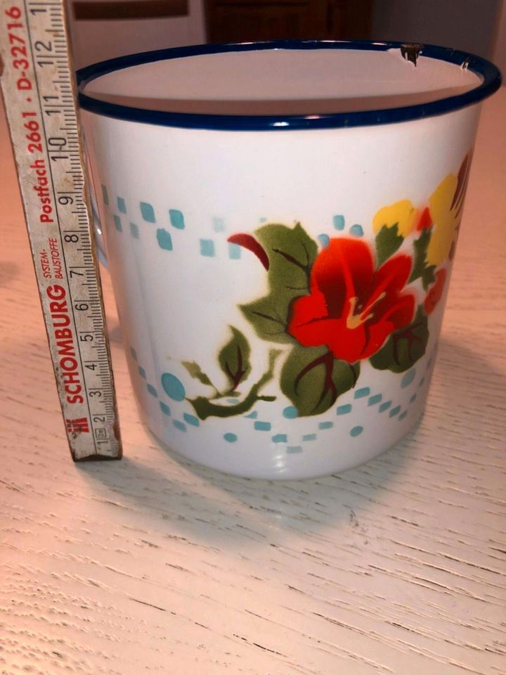 ⭐ Emaille Tasse mit Blumen Motiv  11cm ⭐ in Solingen