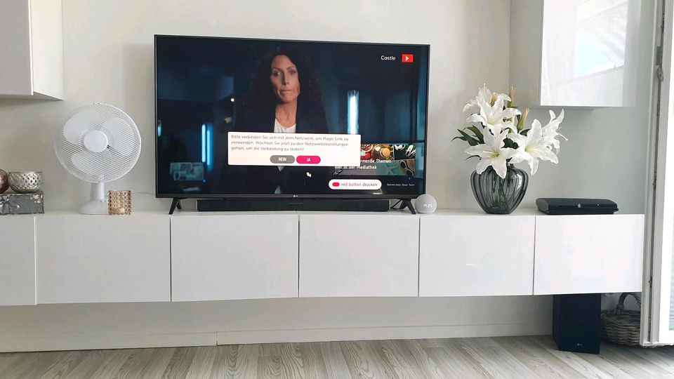 LG*smart TV* UHD* 55 zoll* schwarz in Hamburg