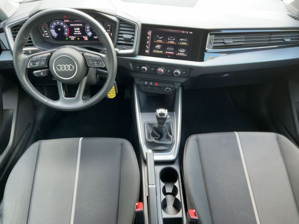 Audi A1 Sportback 30 TFSI ADVANCED PDC+VC+DAB+SHZ+LM in Pegnitz