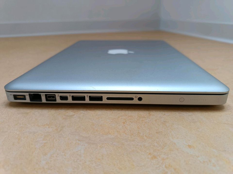 MacBook Pro 2012 |13,3 Zoll|QWERTY ES Keyboard in Waiblingen