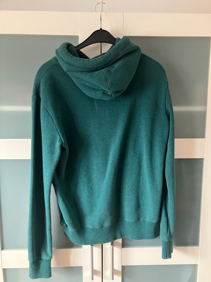 Superdry Hoodie grün Gr. M in Kirkel