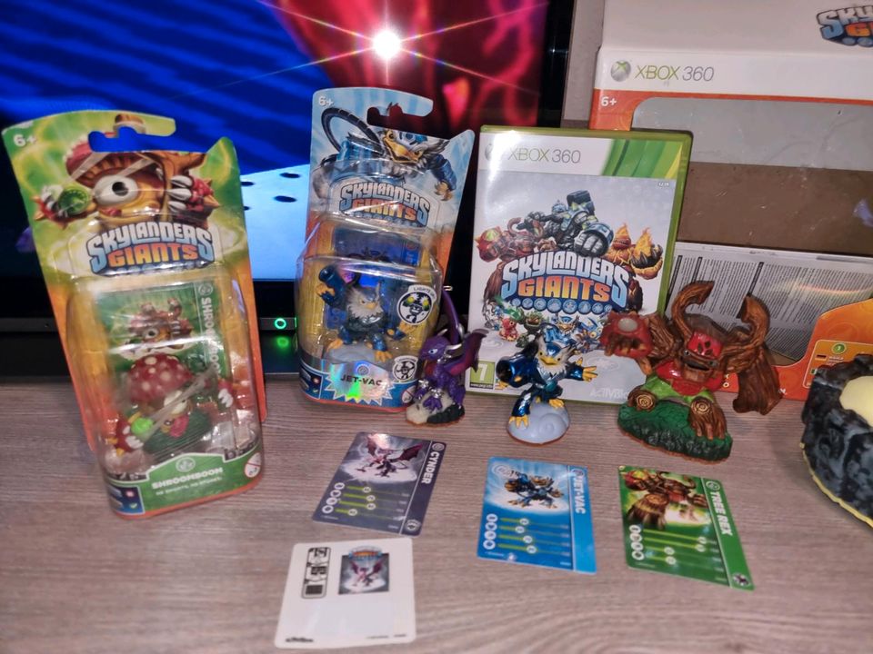 Xbox 360 Skylander Gigants Starterpaket in Strasburg 